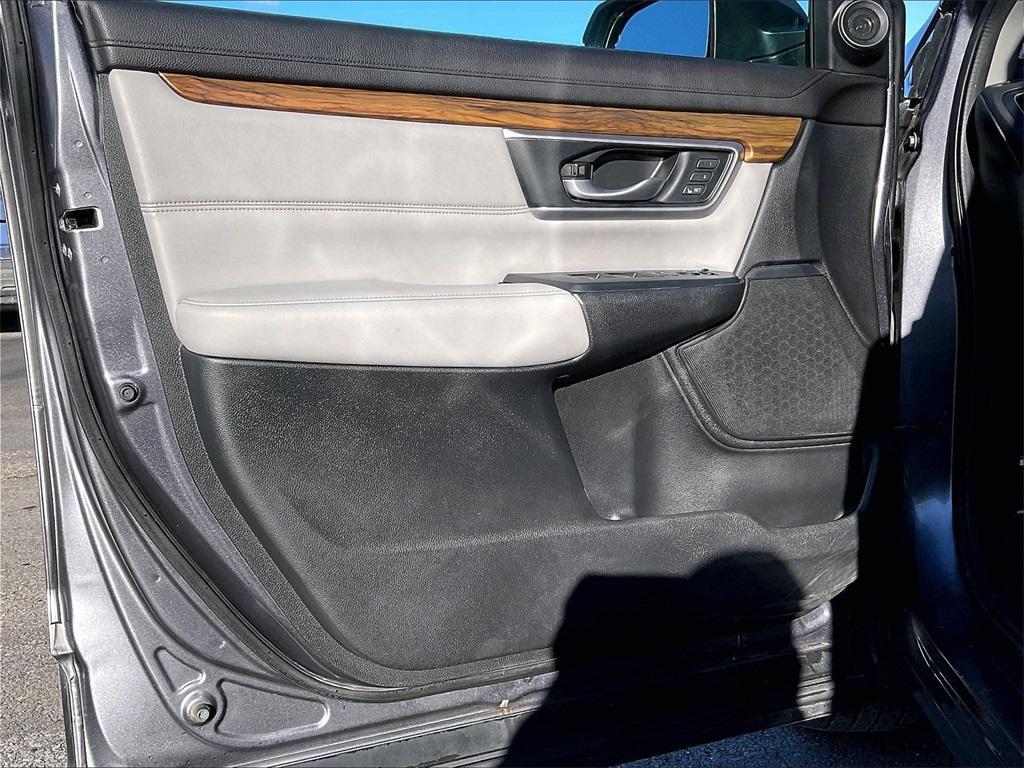 used 2017 Honda CR-V car, priced at $20,990