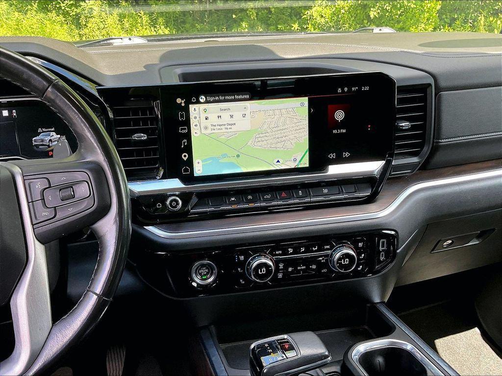 used 2022 GMC Sierra 1500 car, priced at $43,051