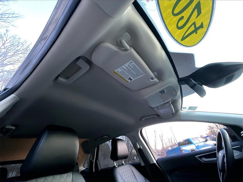 used 2024 Ford Edge car, priced at $25,887