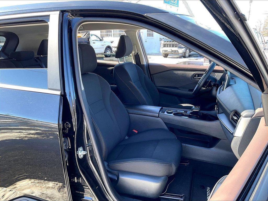 used 2023 Nissan Rogue car, priced at $19,100