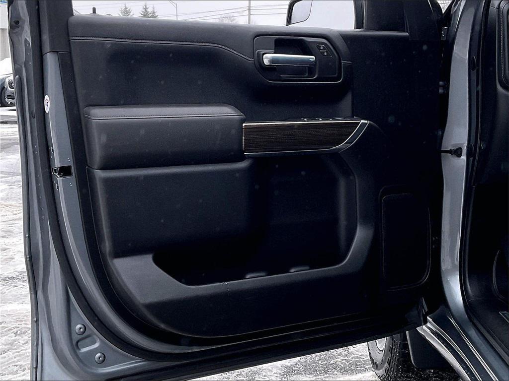 used 2021 Chevrolet Silverado 1500 car, priced at $37,885