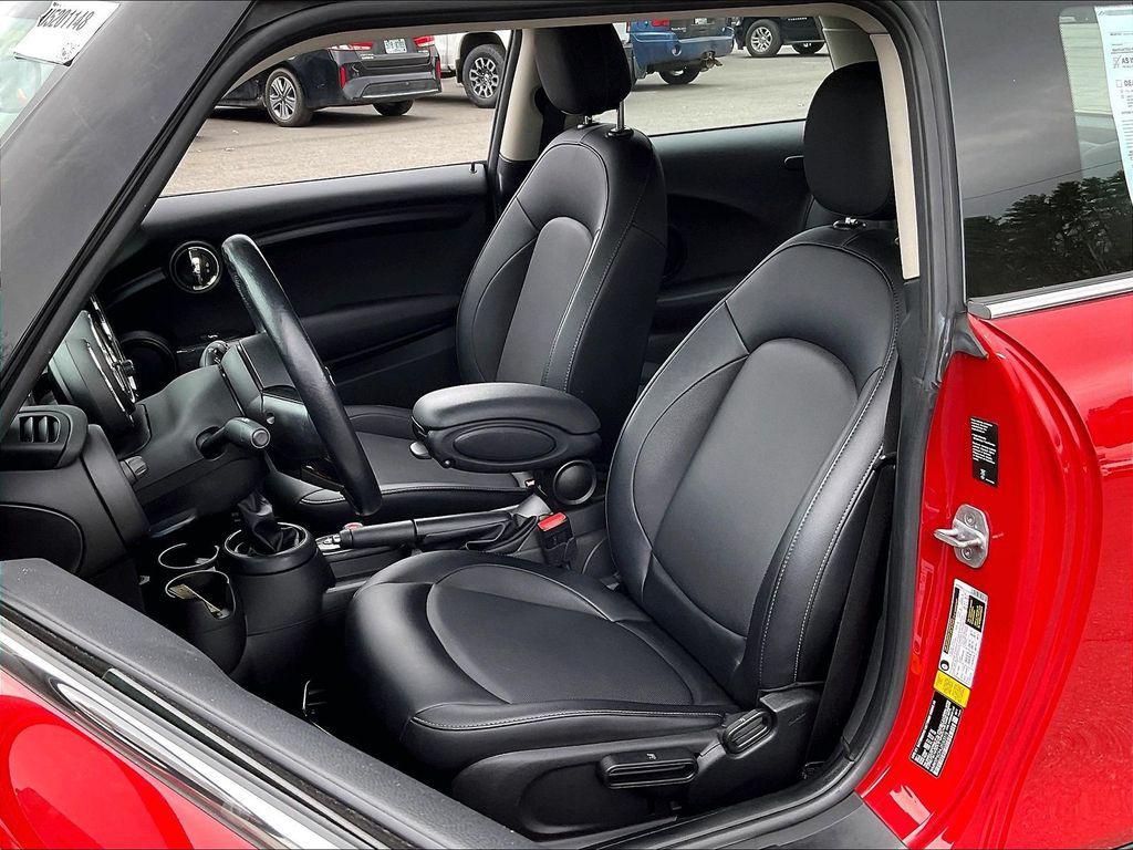 used 2018 MINI Hardtop car, priced at $17,520