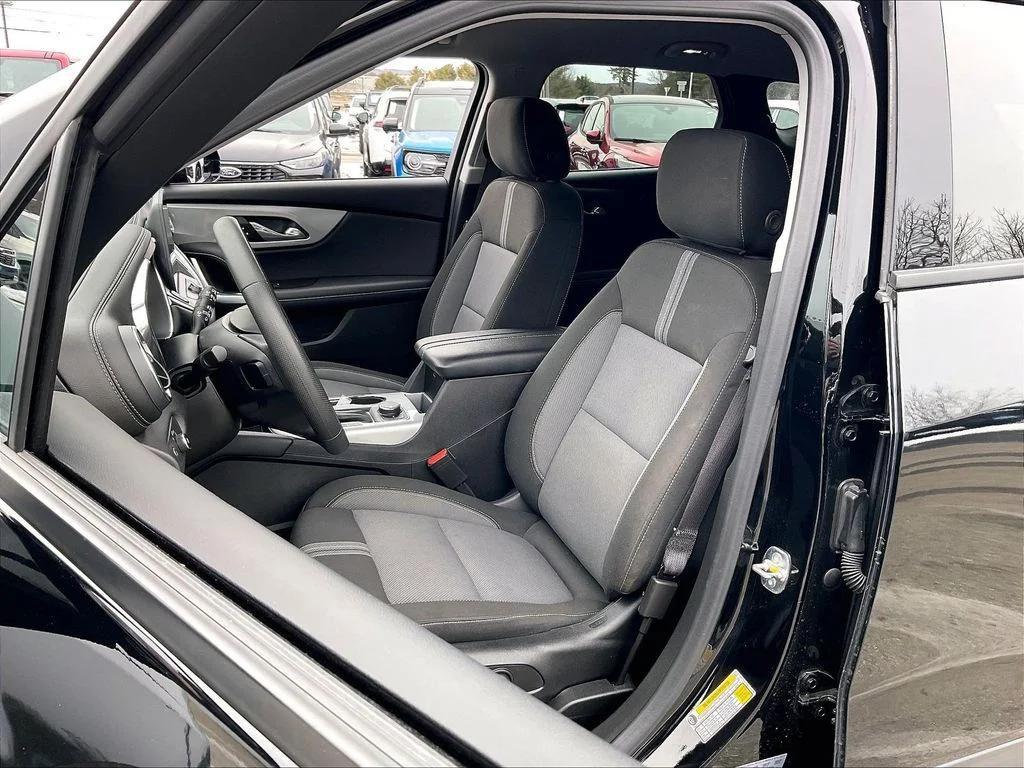 used 2024 Chevrolet Blazer car, priced at $25,907