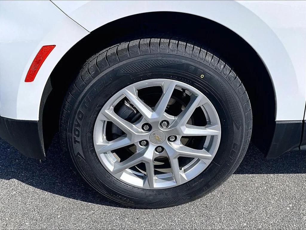 used 2024 Chevrolet Equinox car, priced at $21,766