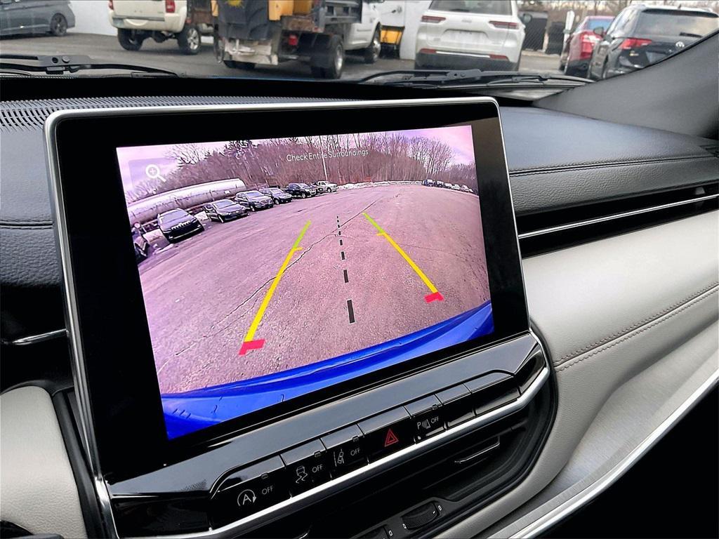 used 2024 Jeep Compass car, priced at $22,250