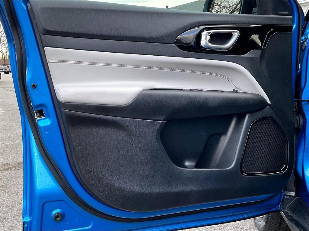 used 2024 Jeep Compass car, priced at $22,250