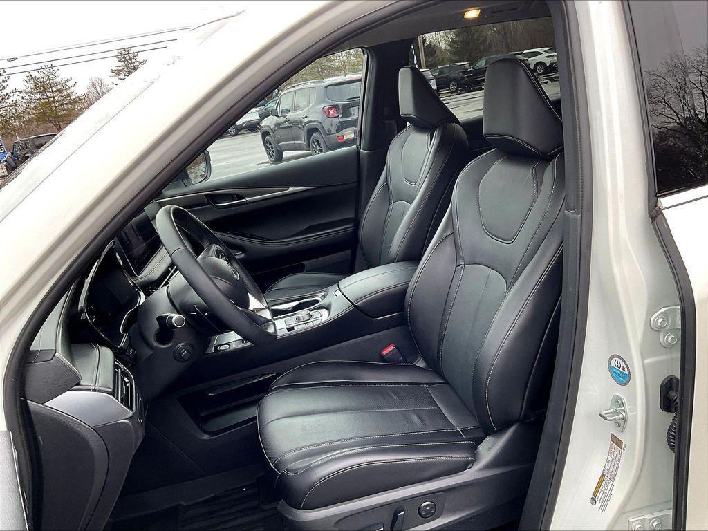 used 2024 INFINITI QX60 car, priced at $39,861