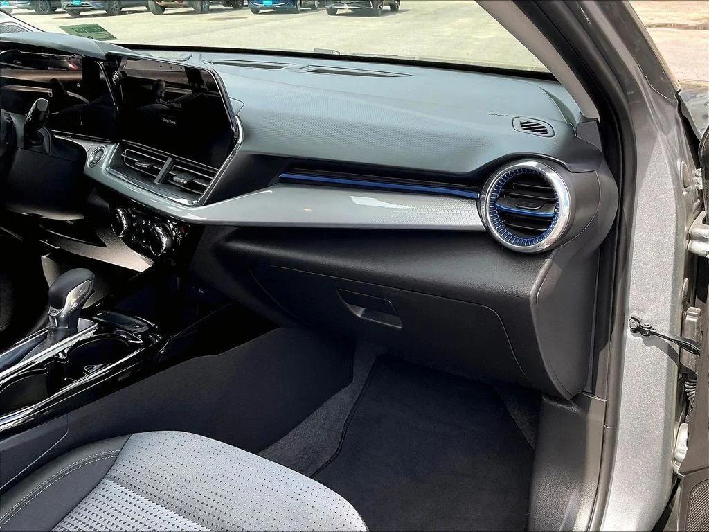 used 2025 Chevrolet Trax car, priced at $22,453