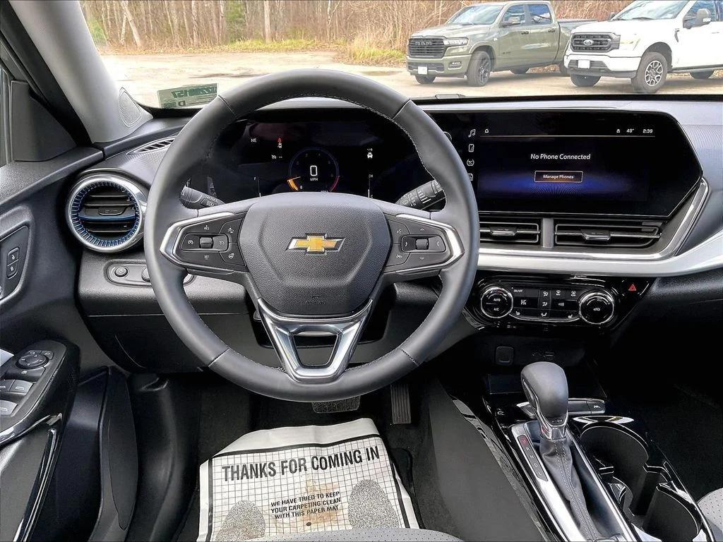 used 2025 Chevrolet Trax car, priced at $22,453