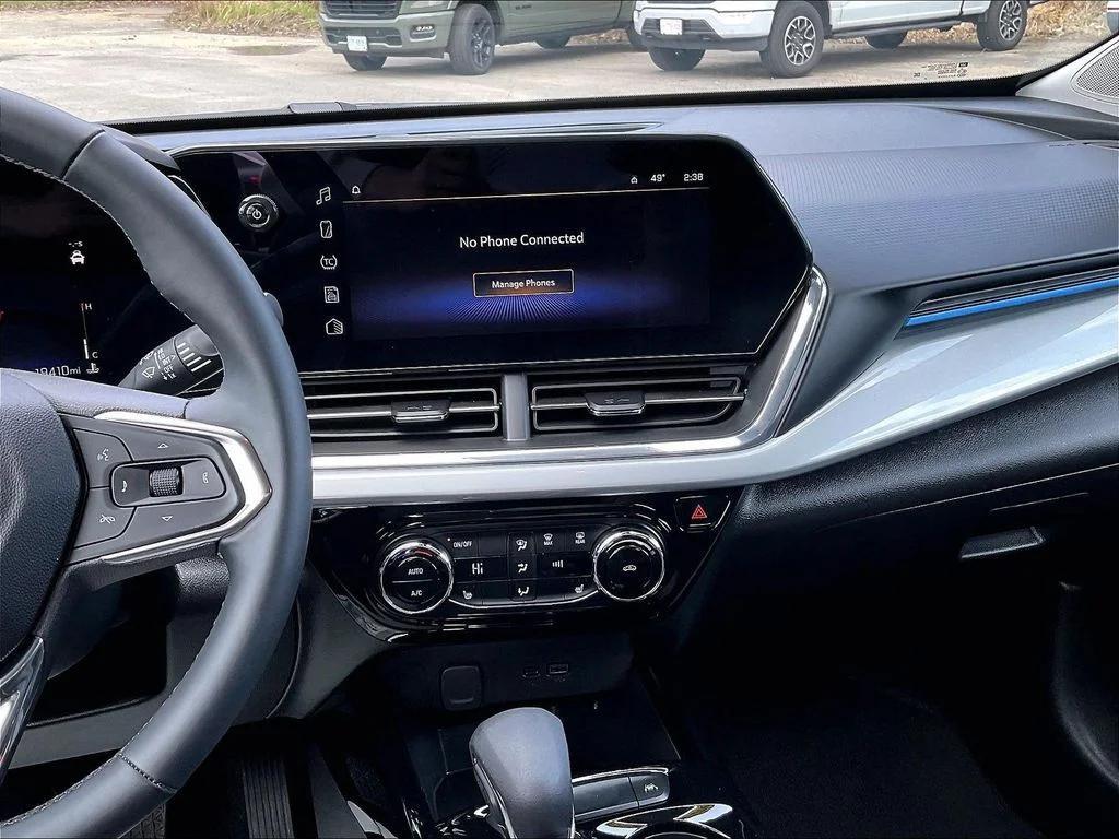 used 2025 Chevrolet Trax car, priced at $22,453