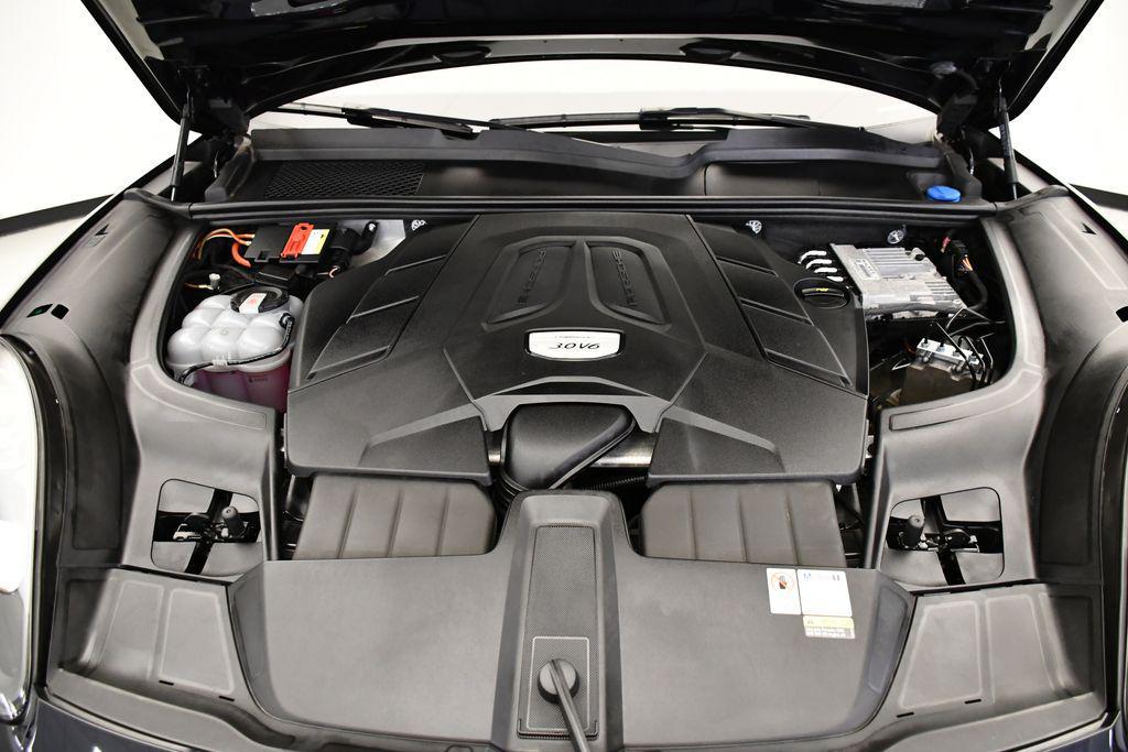 used 2022 Porsche Cayenne car, priced at $61,807