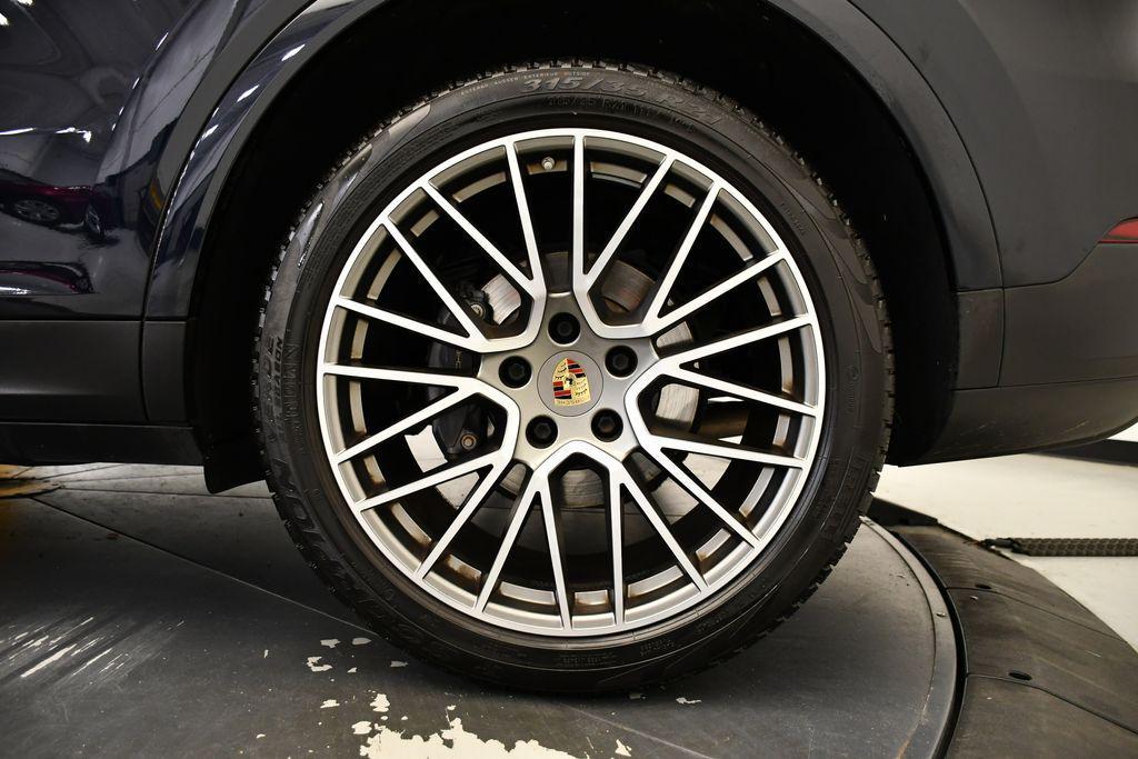used 2022 Porsche Cayenne car, priced at $61,807