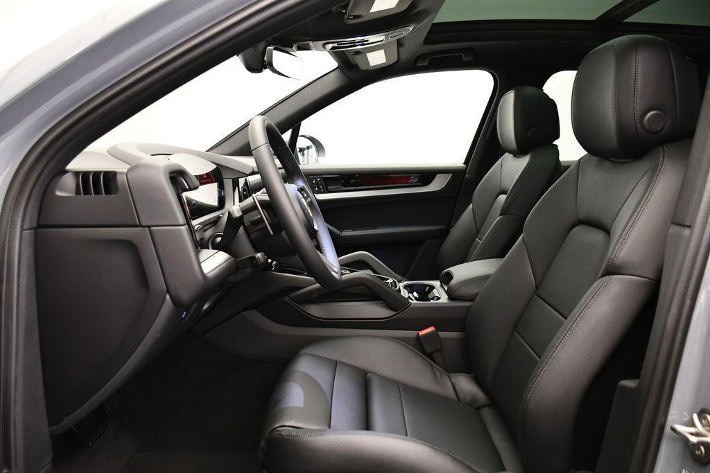used 2025 Porsche Cayenne car, priced at $92,790