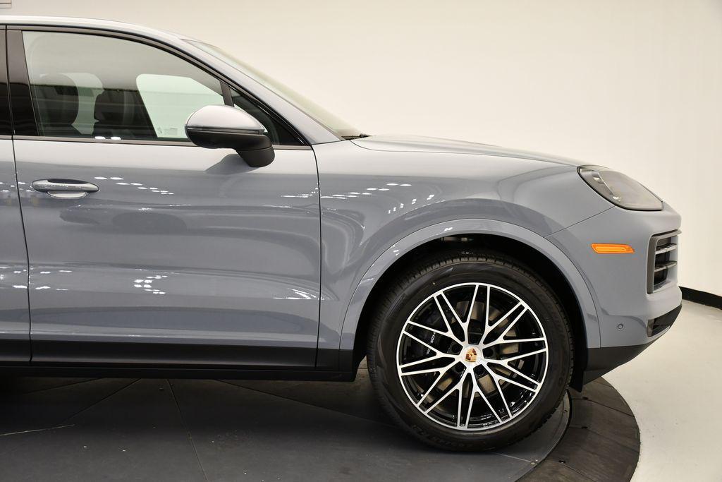 used 2025 Porsche Cayenne car, priced at $92,790