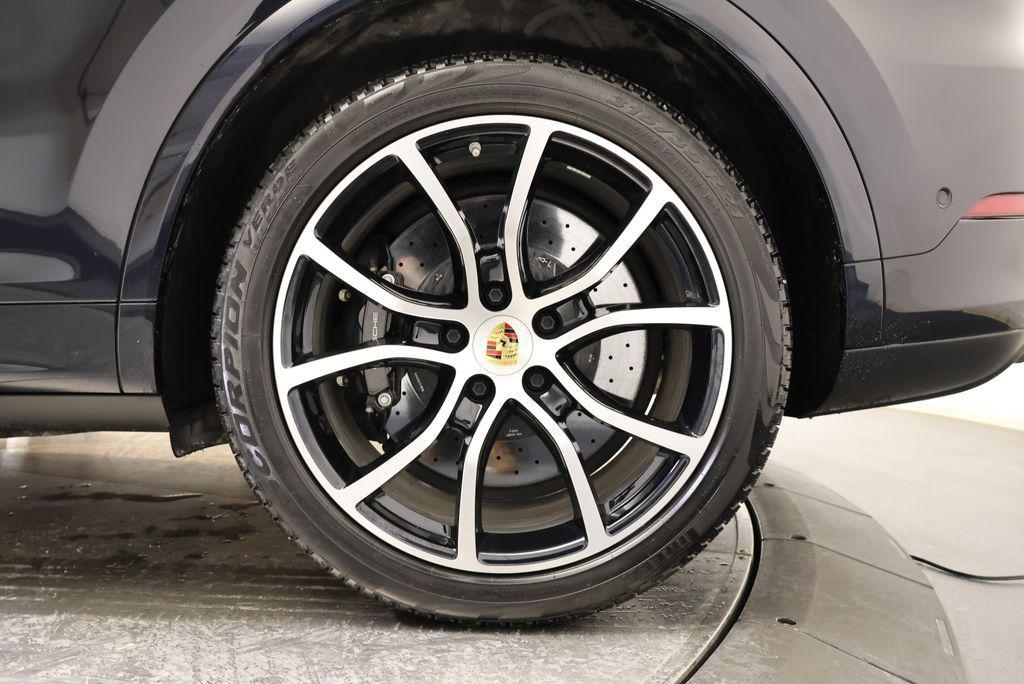 used 2023 Porsche Cayenne car, priced at $138,690
