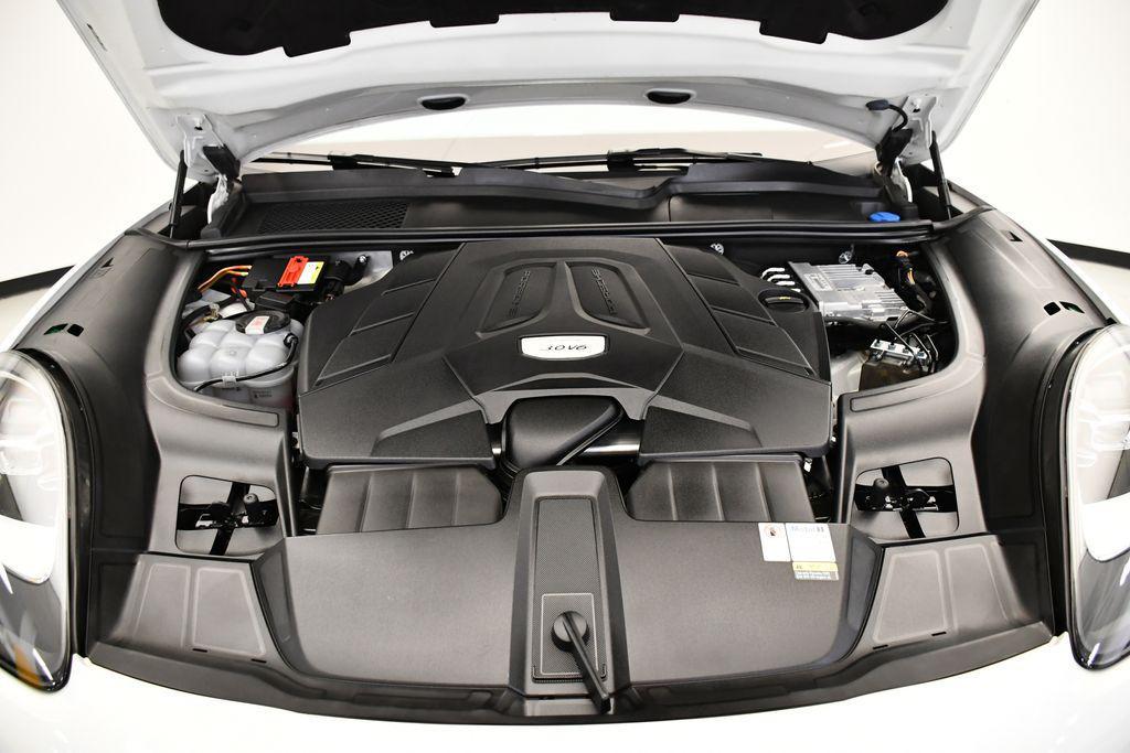 used 2022 Porsche Cayenne car, priced at $60,980