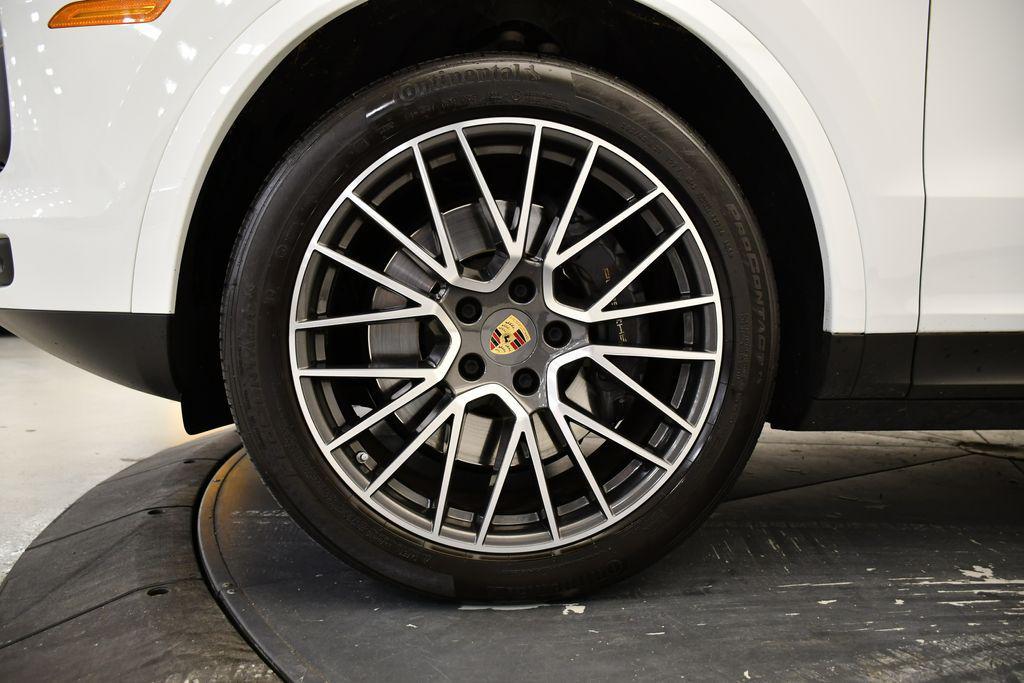 used 2022 Porsche Cayenne car, priced at $60,980