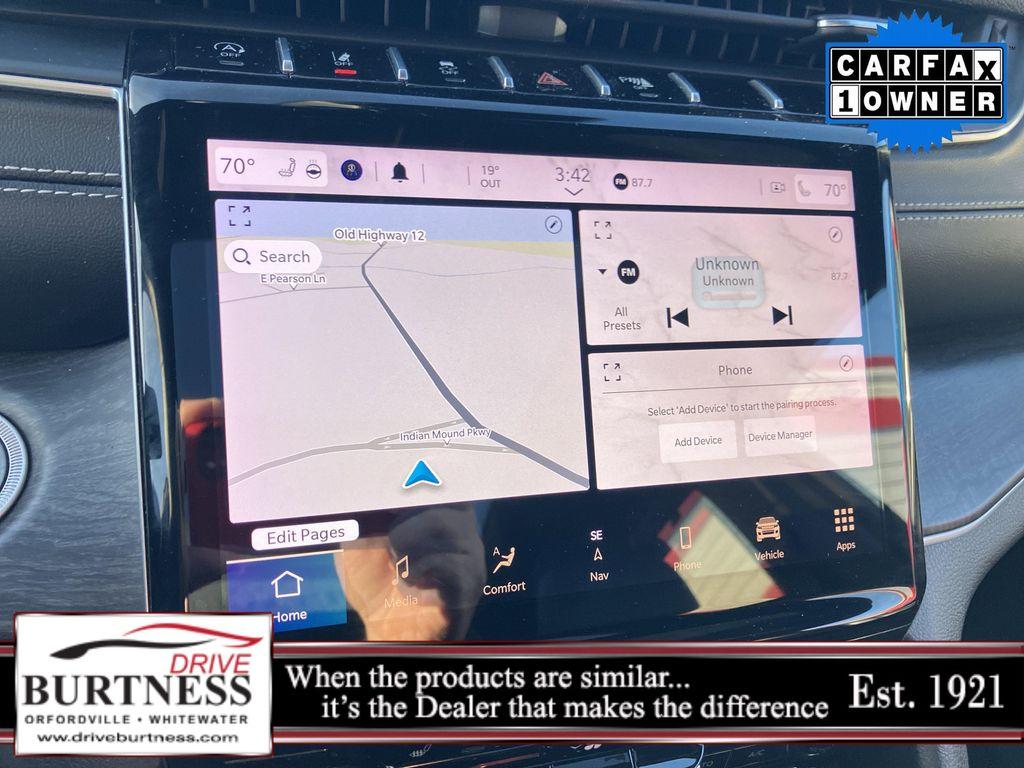 used 2024 Jeep Grand Cherokee L car, priced at $30,995