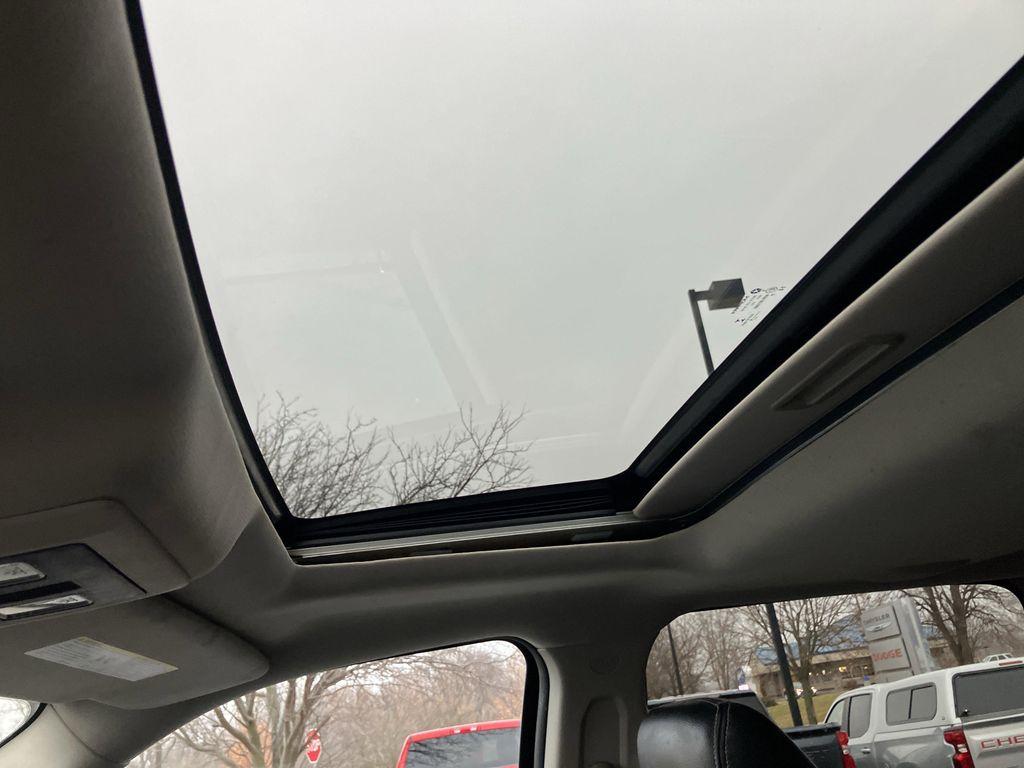 used 2016 Ram 2500 car, priced at $25,995