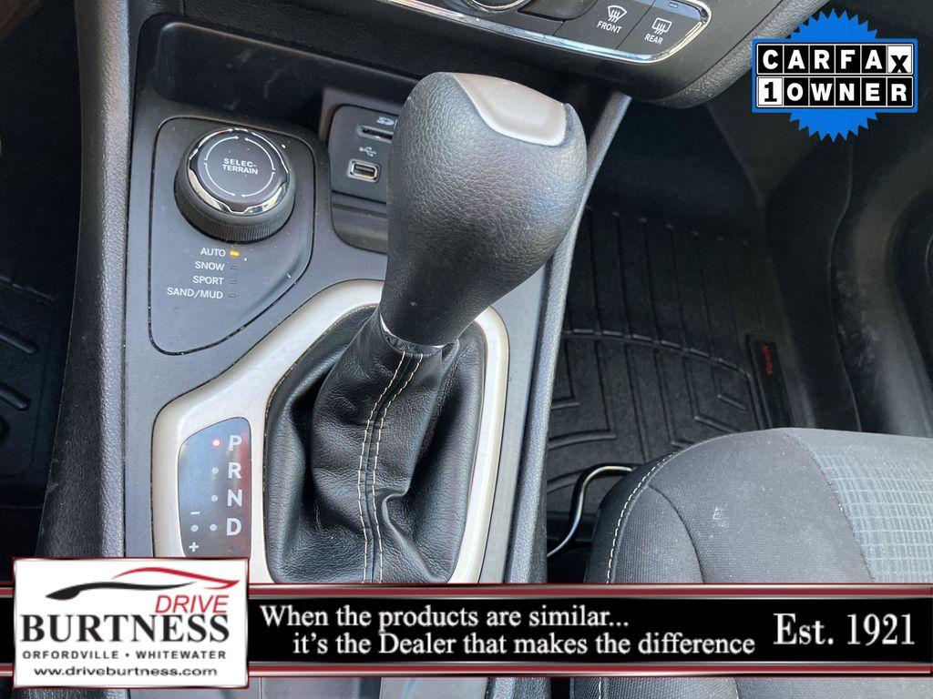 used 2017 Jeep Cherokee car, priced at $14,488