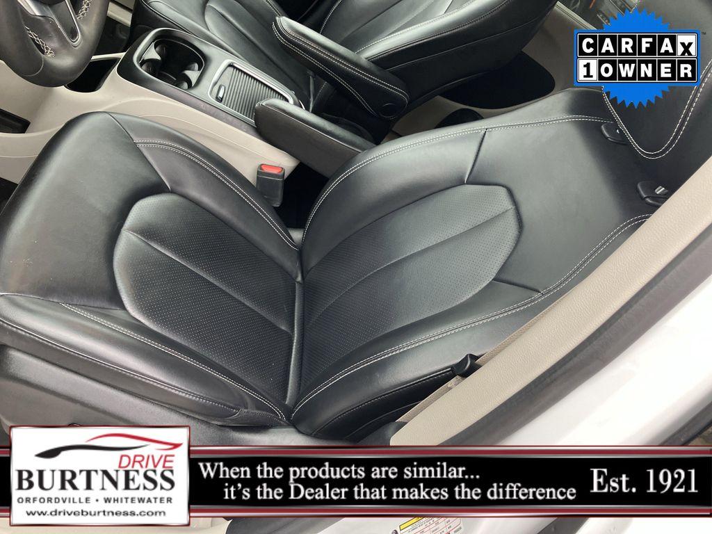 used 2023 Chrysler Pacifica car, priced at $25,988