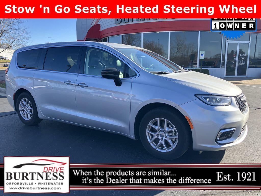 used 2024 Chrysler Pacifica car, priced at $28,000