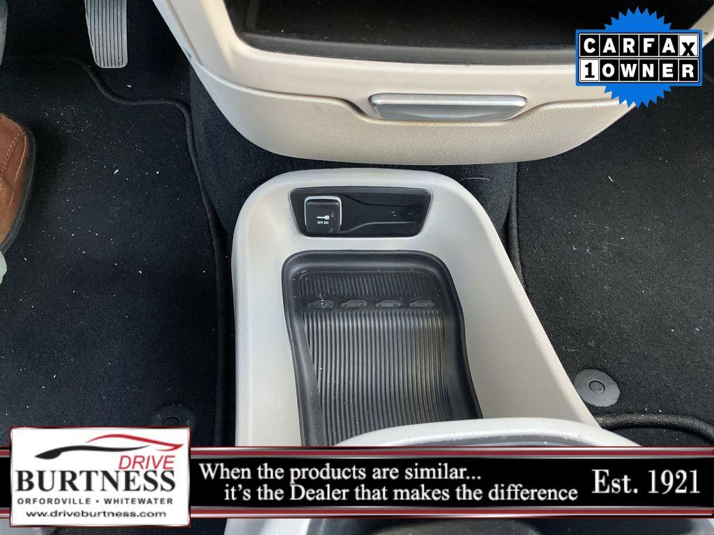 used 2024 Chrysler Pacifica car, priced at $28,000