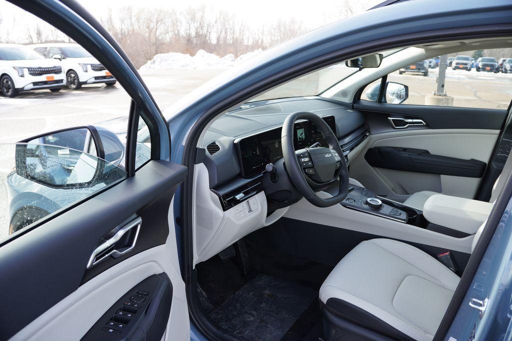 new 2026 Kia Sportage Hybrid car, priced at $32,664