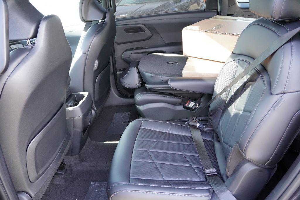 new 2027 Kia Telluride car, priced at $48,774