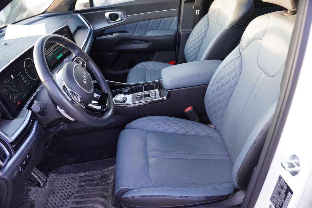 used 2025 Kia Sorento Hybrid car, priced at $36,509