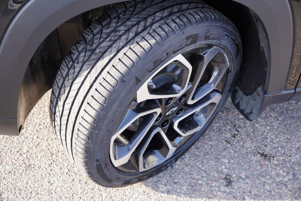 used 2024 Chevrolet Trax car, priced at $21,332