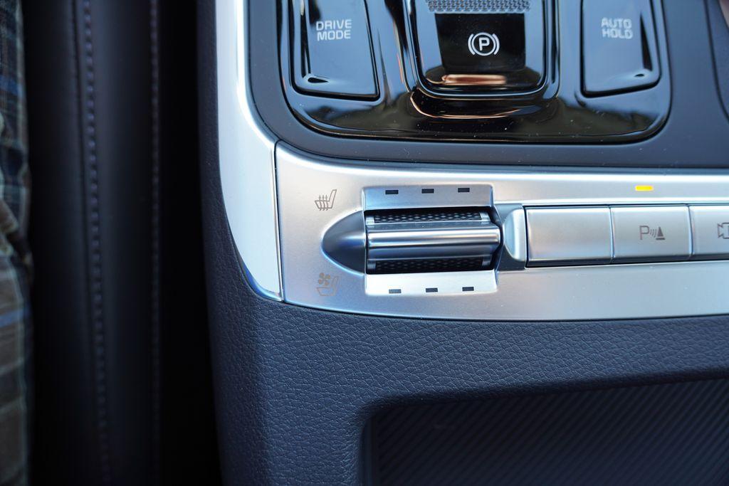 new 2026 Kia Carnival car, priced at $43,744
