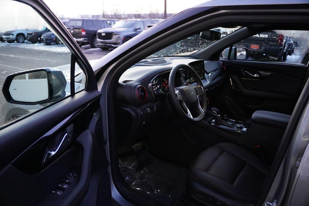 used 2025 Chevrolet Blazer car, priced at $33,463