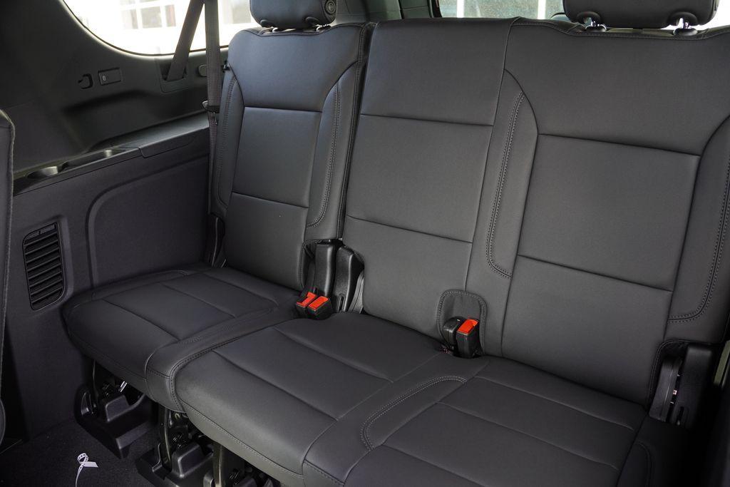 new 2026 Chevrolet Suburban car, priced at $72,661