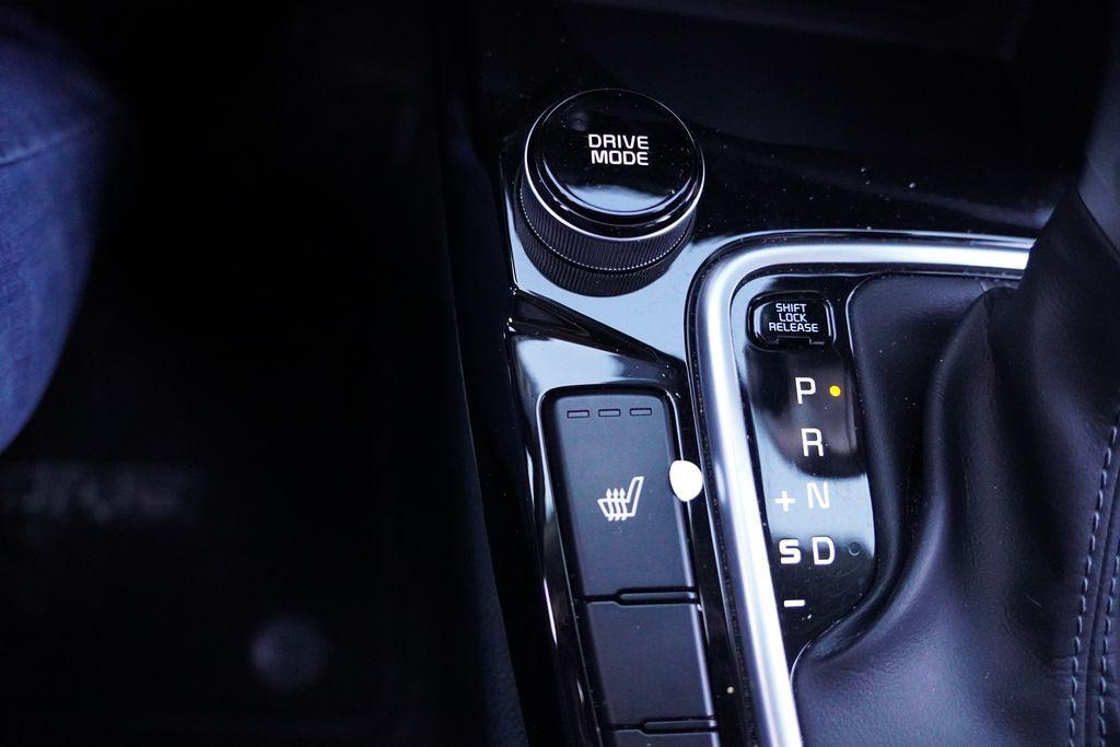 used 2023 Kia Seltos car, priced at $23,466