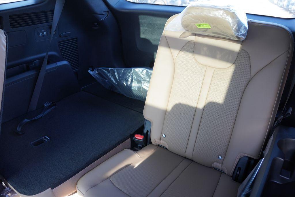 new 2026 Kia Sorento car, priced at $43,520