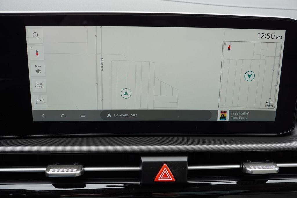 new 2026 Kia Sportage Hybrid car, priced at $37,865