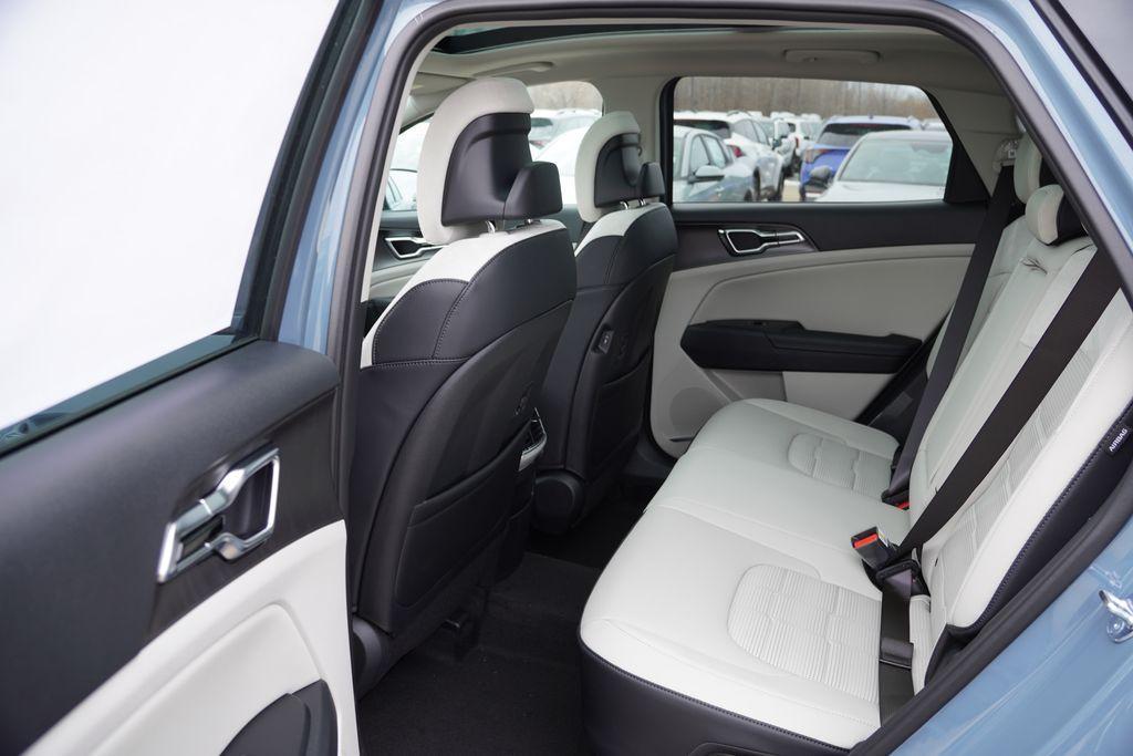 new 2026 Kia Sportage Hybrid car, priced at $37,865