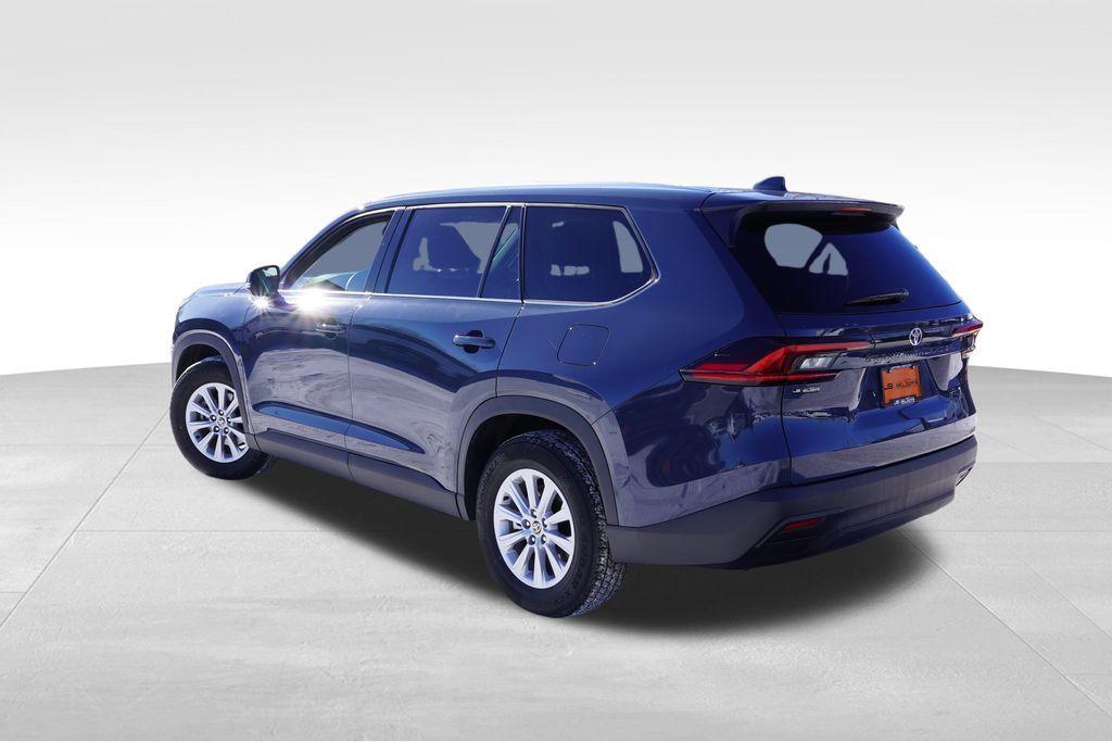 used 2025 Toyota Grand Highlander car, priced at $43,748