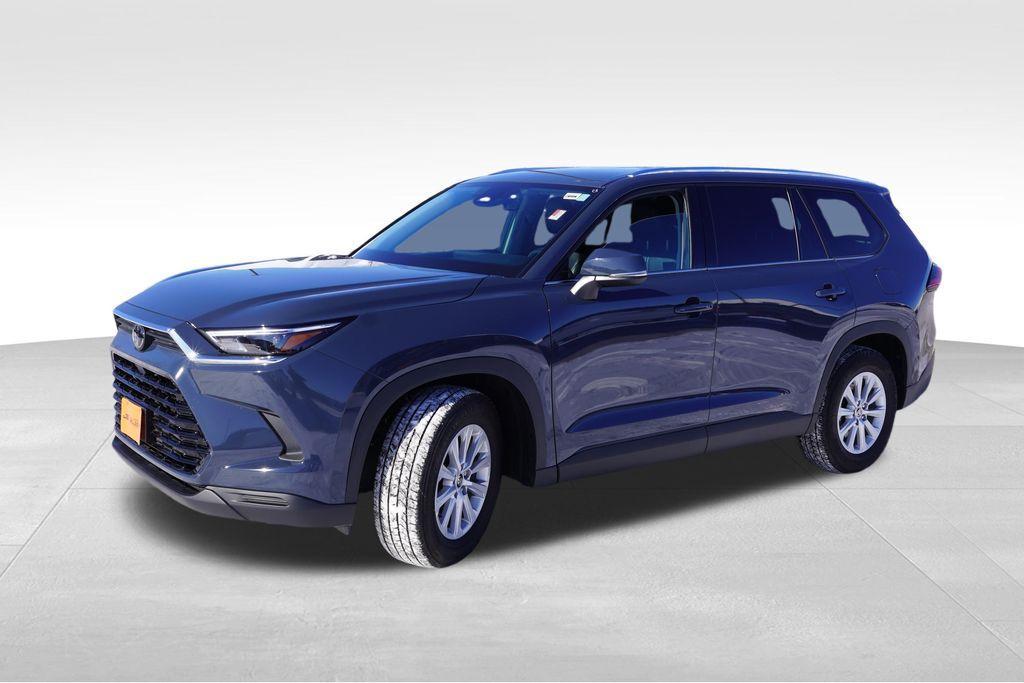 used 2025 Toyota Grand Highlander car, priced at $43,748