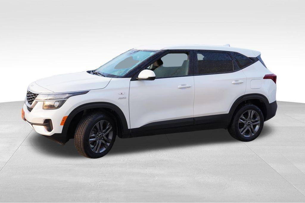 used 2023 Kia Seltos car, priced at $19,871