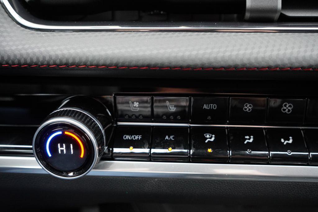 new 2026 Chevrolet Equinox car, priced at $35,290