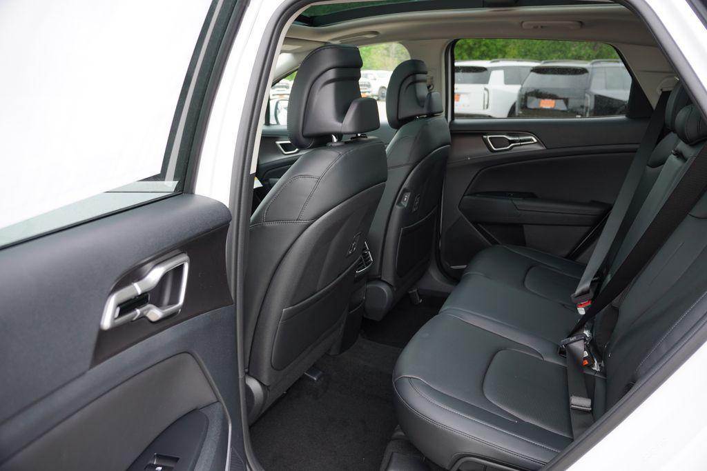 new 2026 Kia Sportage car, priced at $31,208