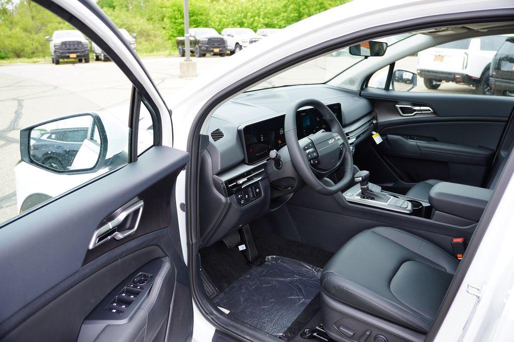 new 2026 Kia Sportage car, priced at $31,208