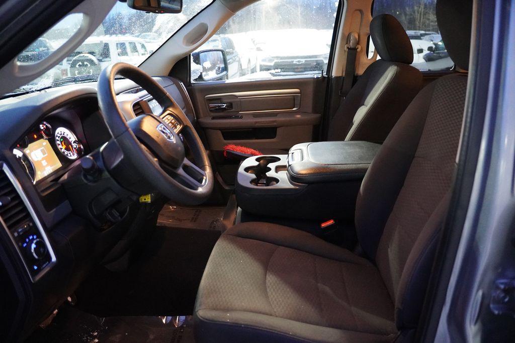 used 2019 Ram 1500 Classic car, priced at $22,383