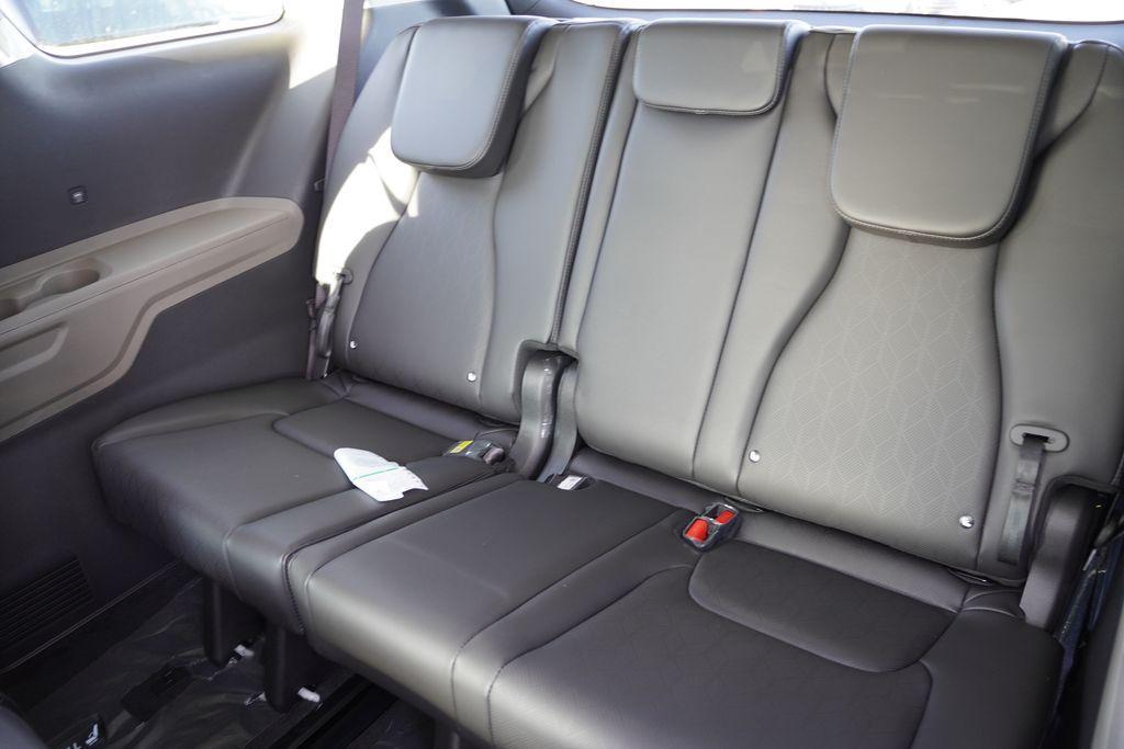 new 2026 Kia Carnival car, priced at $37,310