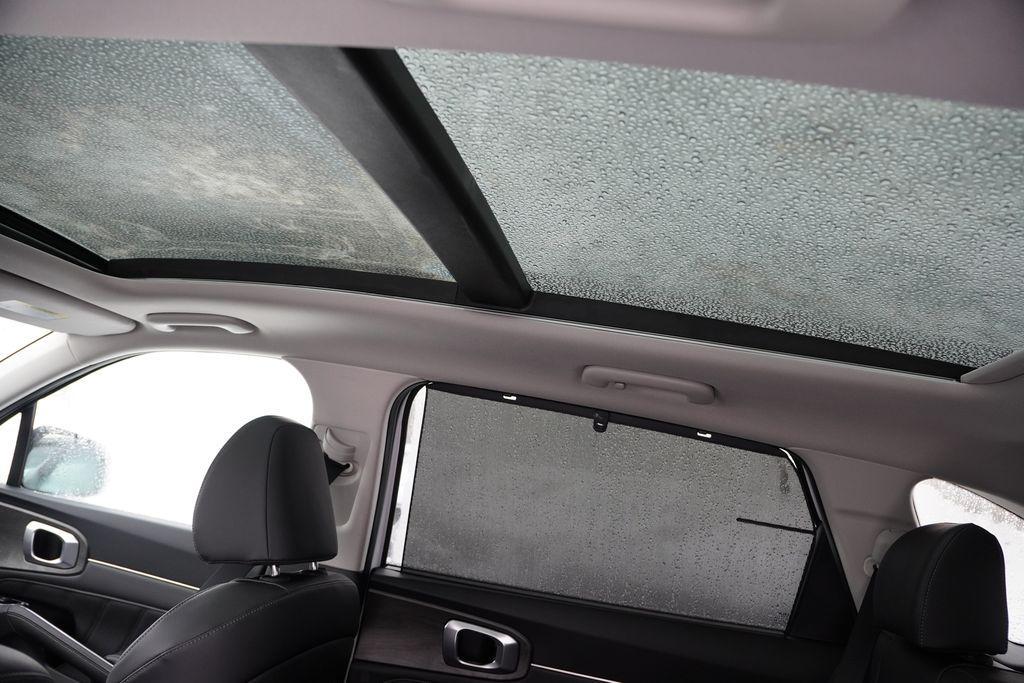 new 2026 Kia Sorento car, priced at $40,454