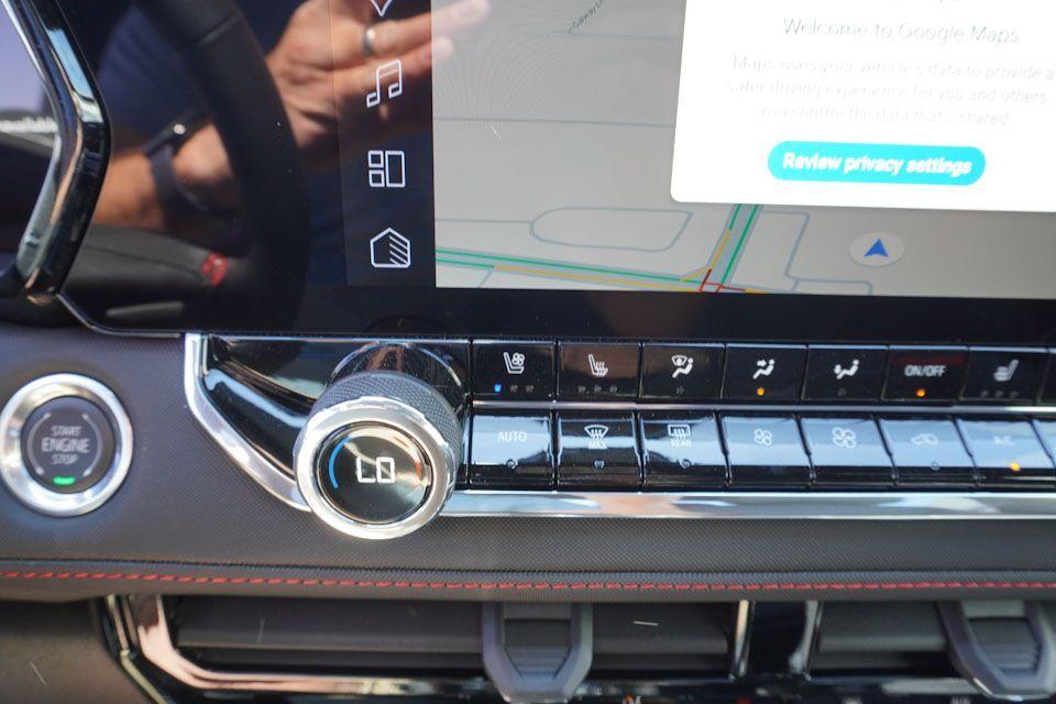 new 2025 Chevrolet Colorado car, priced at $41,241