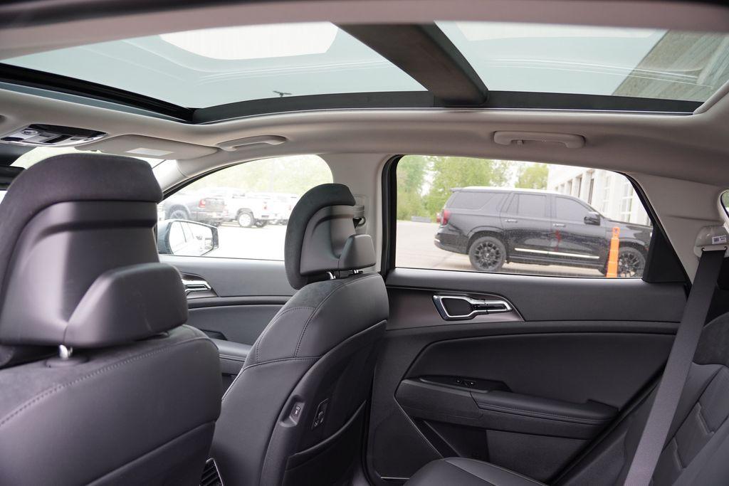 new 2026 Kia Sportage Hybrid car, priced at $38,008