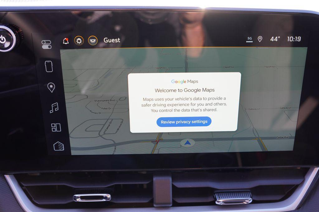 new 2026 Chevrolet Equinox car, priced at $26,844